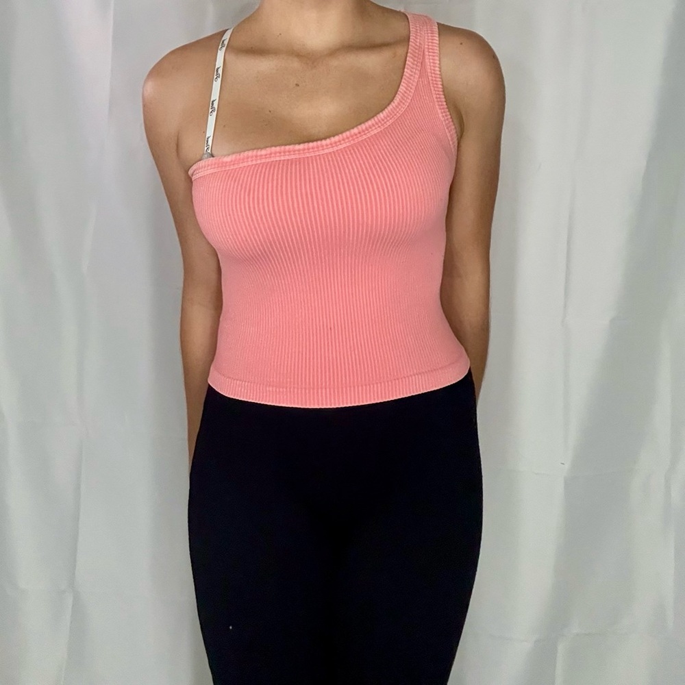 One-Shoulder Pink Ribbed Top - Picture 9 of 9